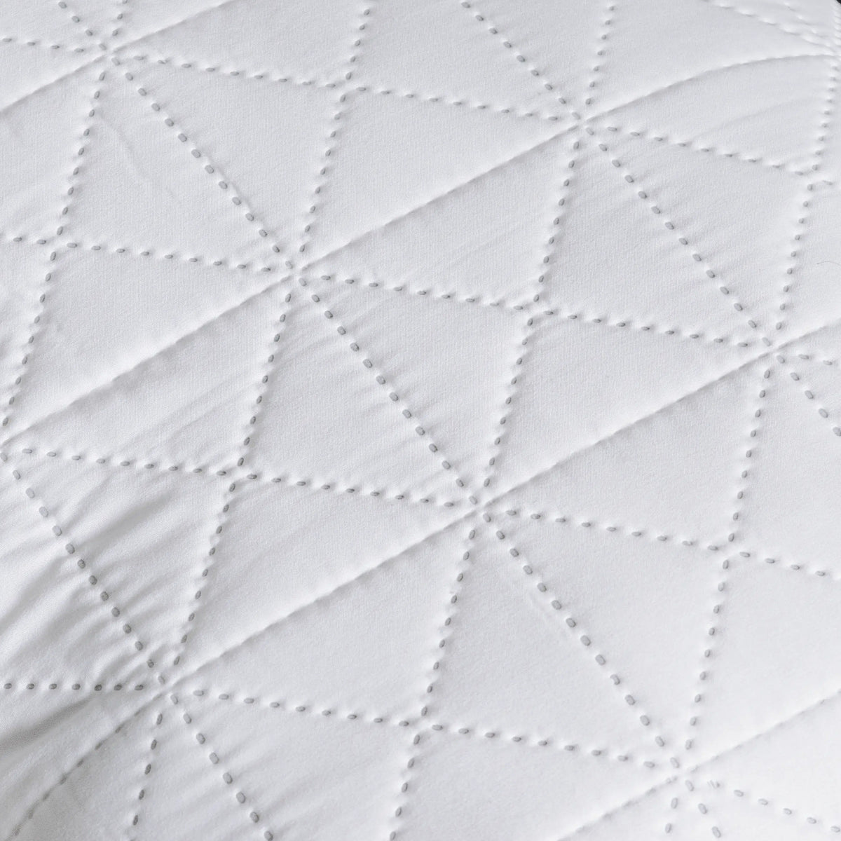 Almohada Básica Plus KS
